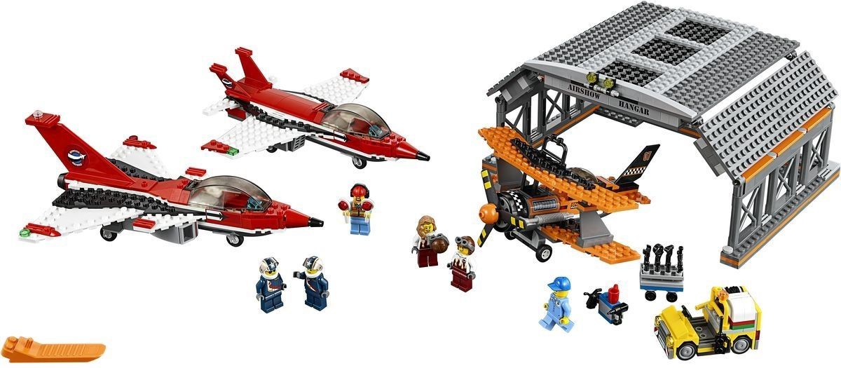 Lego Конструктор City "Авиашоу" 670 деталей Lego Конструктор City "Авиашоу" 670 деталей