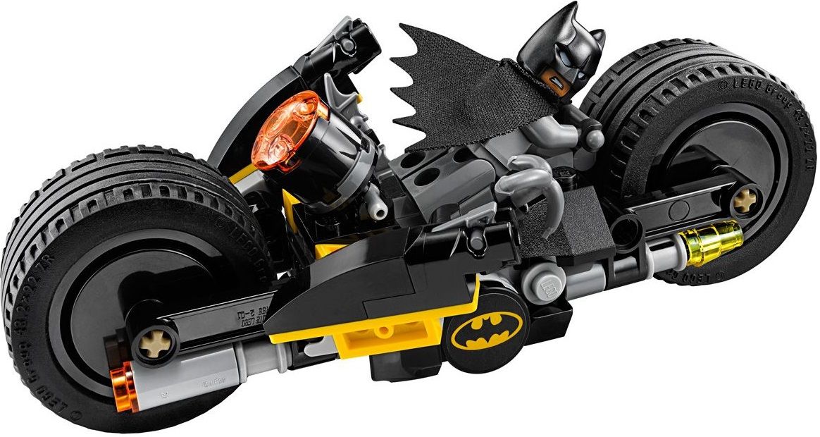 Lego Конструктор Super Heroes "Бэтмен: погоня на мотоциклах по Готэм-сити" 224 детали