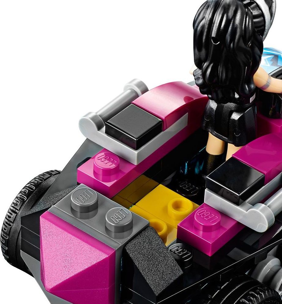 Lego Конструктор Super Hero Girls "Танк Лашины" 145 деталей