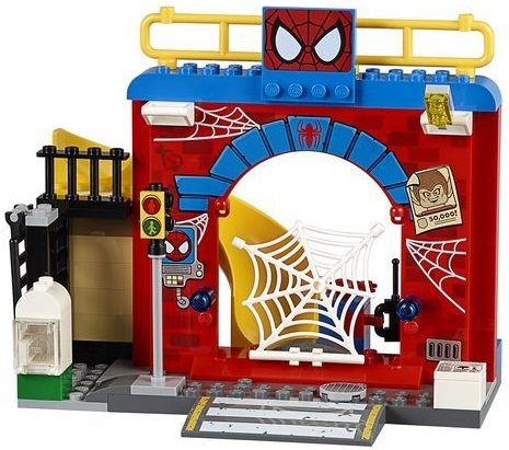 Lego Конструктор Juniors "Убежище человека-паука" 137 деталей