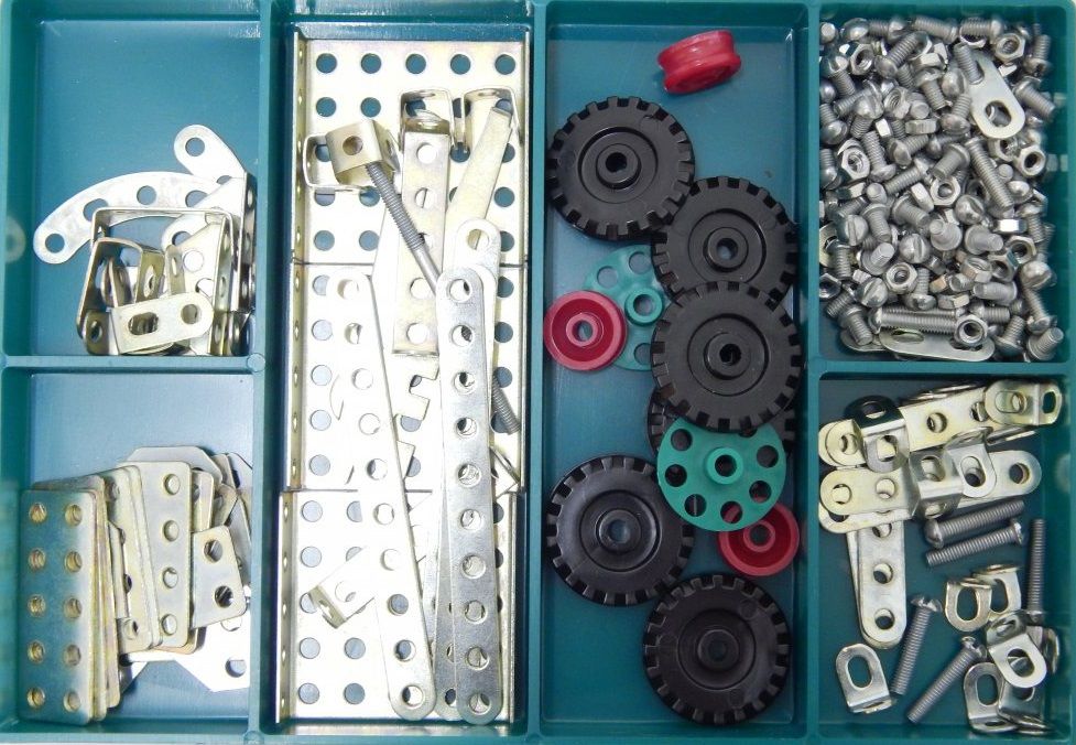 Самоделкин Конструктор цветной С50 (50 моделей)