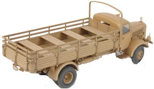 Звезда Сборная модель грузовика "Мерседес Бенц 4500"