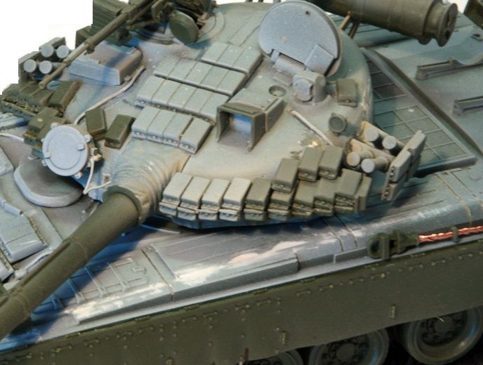 Звезда Сборная модель танка "Т-80БВ"