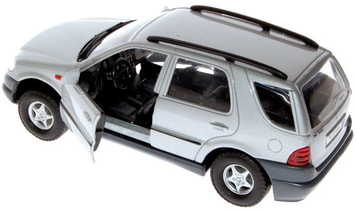 Welly Модель машины "Mercedes-Benz M-Class"