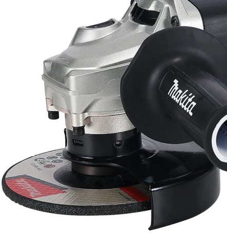 Углошлифовальная машина Makita GA5095X01 1900Вт 11500об/мин рез.шпин.:M14 d=125мм