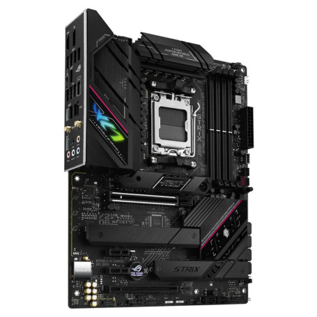 Asus ROG STRIX B650E-F GAMING WIFI socket AM5