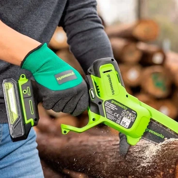 Цепная пила Greenworks G24MCS10 аккум. 200Вт дл.шины:4"(10cm) (2008207)