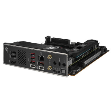 Asus ROG STRIX B650E-I GAMING WIFI socket AM5