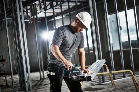 Циркулярная пила (дисковая) Makita DCS553Z (ручная) D диска.:150мм