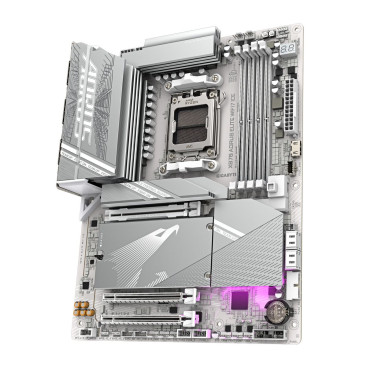 Gigabyte X870 AORUS ELITE WF7 ICE socket AM5