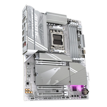 Gigabyte X870 AORUS ELITE WF7 ICE socket AM5