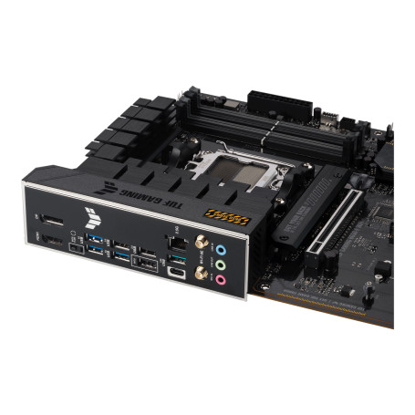 Asus TUF GAMING B650-E WIFI socket AM5
