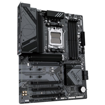 Gigabyte B650 EAGLE socket AM5