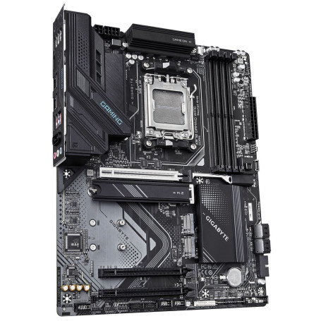 Gigabyte X870 GAMING WIFI6 socket AM5