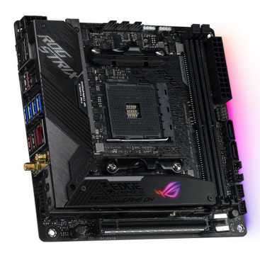 Asus ROG STRIX X570-I GAMING