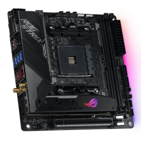 Asus ROG STRIX X570-I GAMING