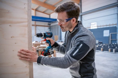 Дрель-шуруповерт Bosch GSB 18V-90 аккум. патрон:быстрозажимной (06019K6100)