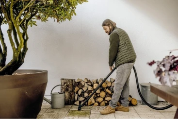 Строительный пылесос Karcher WD 3 V-17/4/20 1000Вт (уборка: сухая/сбор воды/выдув) желтый