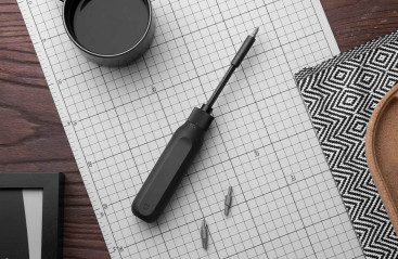 Отвертка Xiaomi Mi 16-in-1 Ratchet Screwdriver в компл.:16 предметов жесткий кейс (BHR4779GL)