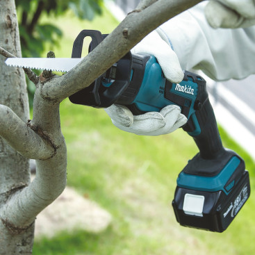 Сабельная пила Makita DJR185RME аккум. 3000ход/мин ДА