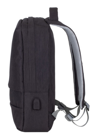 Рюкзак для ноутбука 15.6" Riva 7562 черный полиэстер (7562 BLACK)