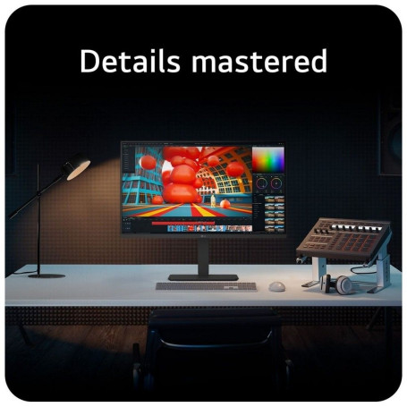 31.5" LG 4K 32U720A-B, черный