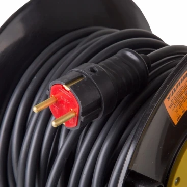 Удлинитель силовой PROconnect PROFESSIONAL (11-7615) 3x2.5кв.мм 4розет. 50м ПВС 16A катушка черный